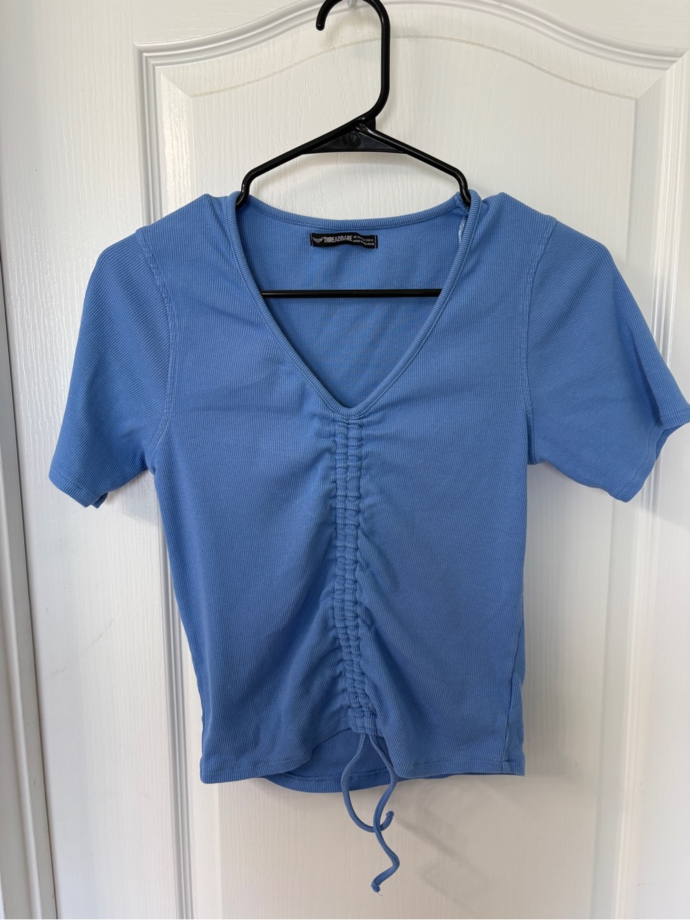 Threadbare Blue Cropped Ruched Top Size US 6 - Picture 2 of 5